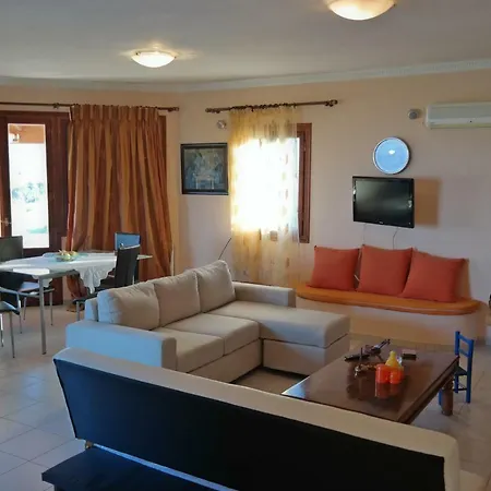 Villa Dionysos Engaraí