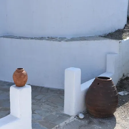 Dionysos Villa Engaraí
